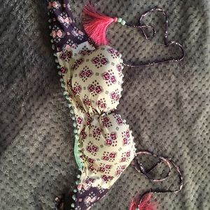 Victoria’s Secret Bikini Top